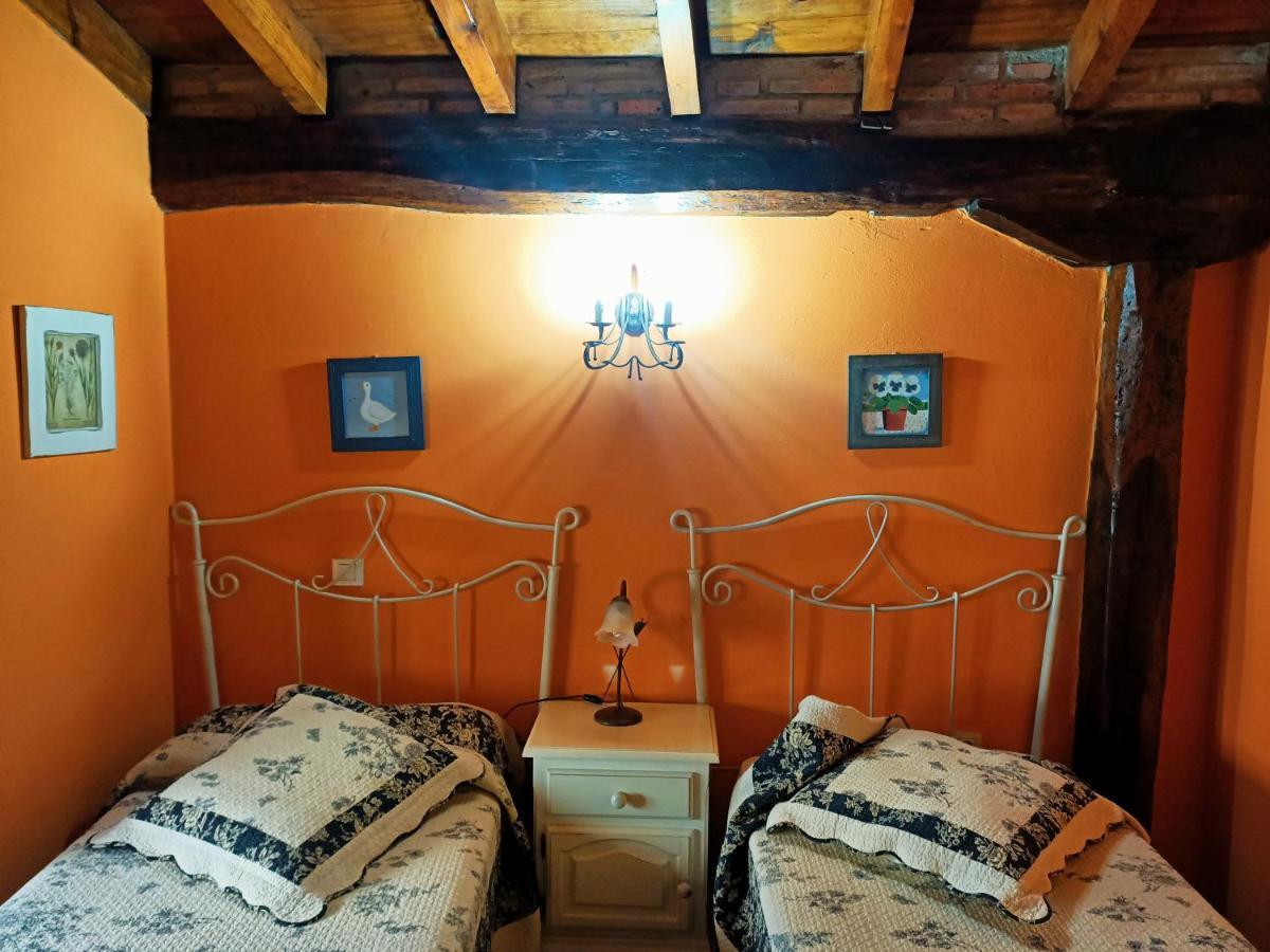 Apartamentos La Buganvilla 诺瓦莱斯 外观 照片