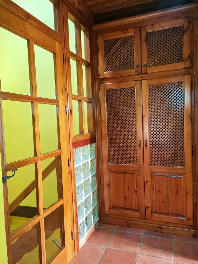 Apartamentos La Buganvilla 诺瓦莱斯 外观 照片